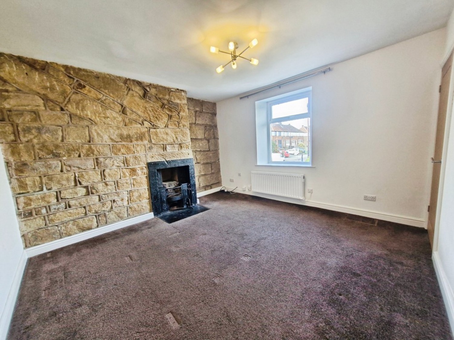 2 bedroom Flat for Letting Station Road, Horsforth, Leeds