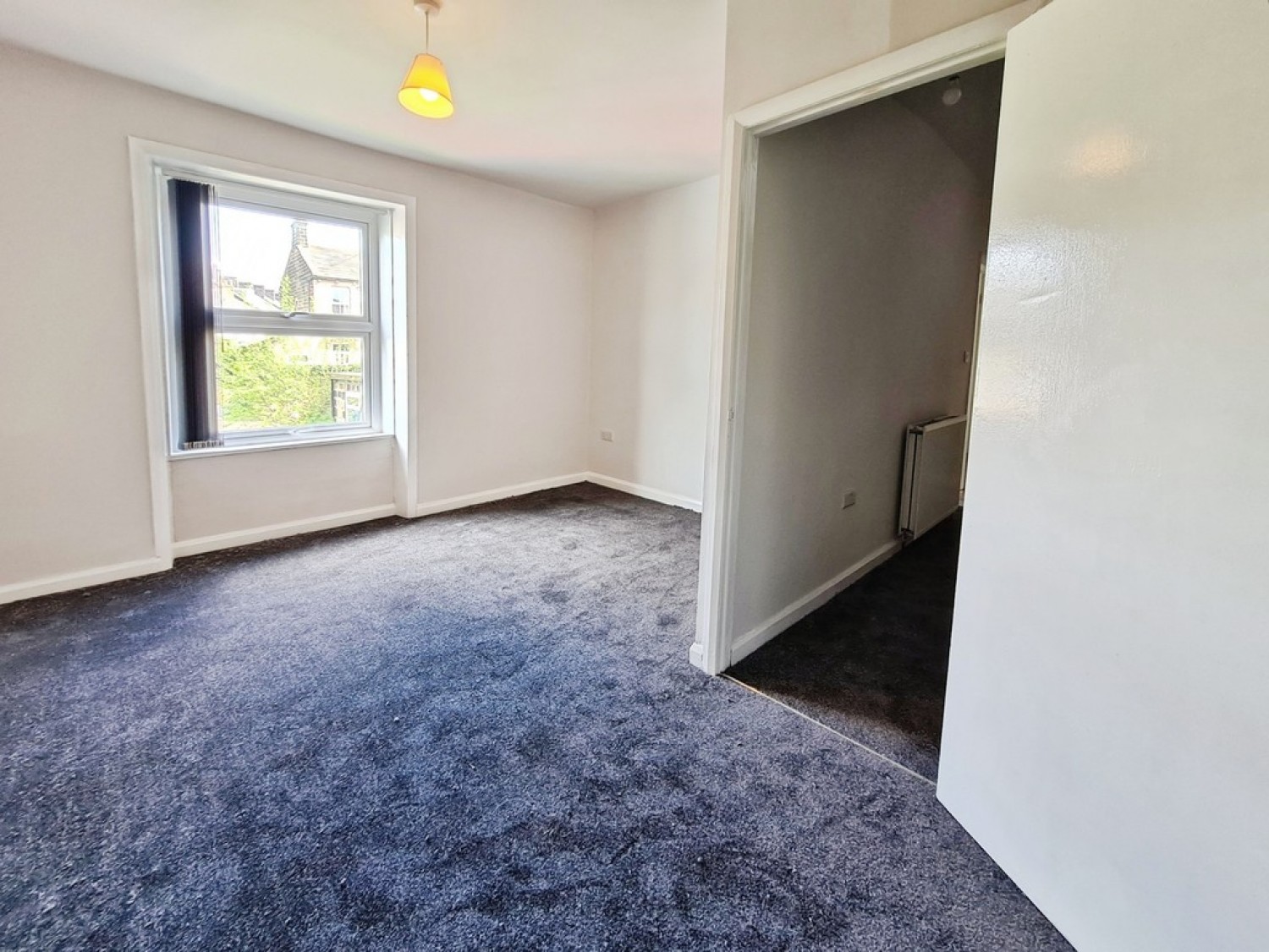 2 bedroom House for Letting Alma Street, Yeadon, Leeds