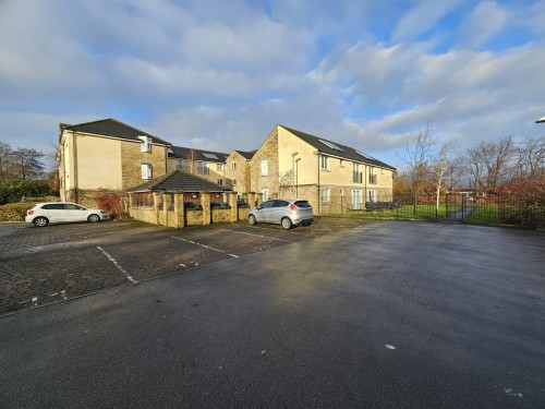 Station Square, Staningley, Leeds