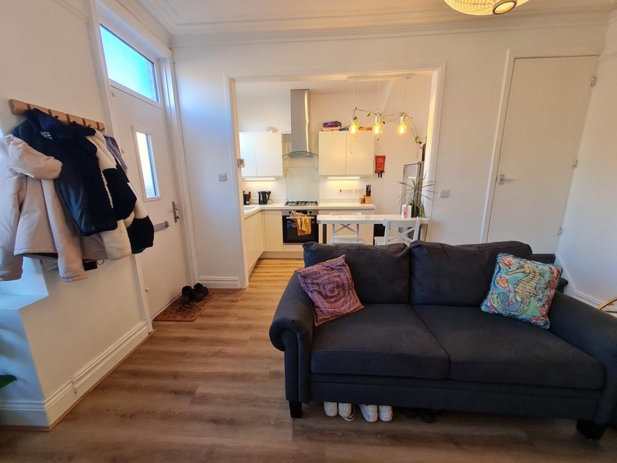 Woodside Place, Burley