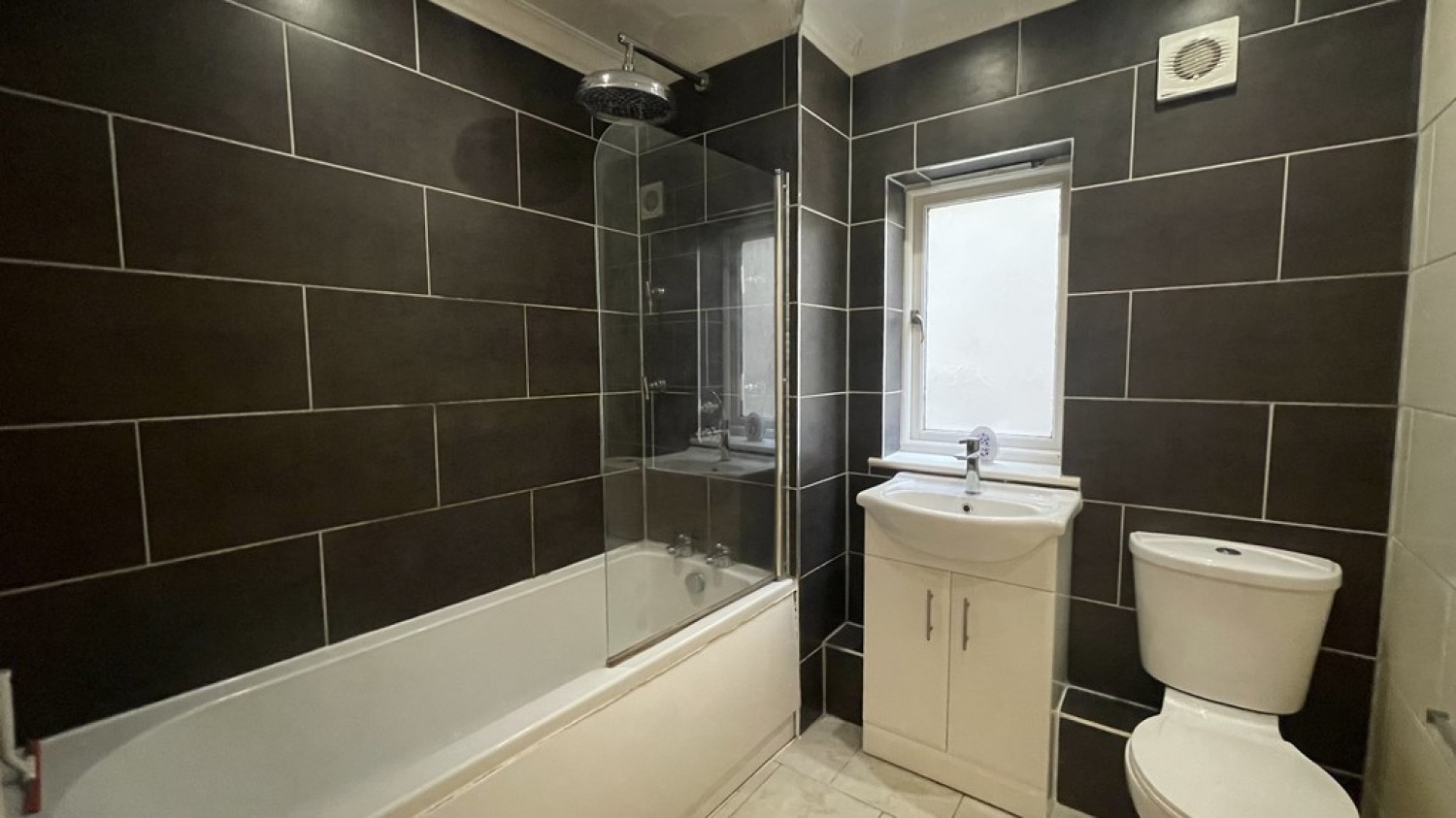 St Anns Tower Mews, Headingley (SOLD VIA AUCTIONS)