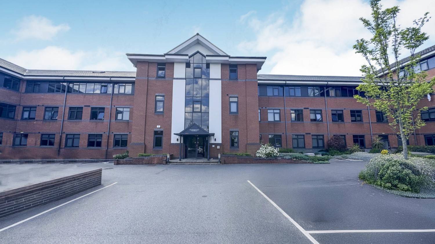 Greenleigh Court, Dawsons Square