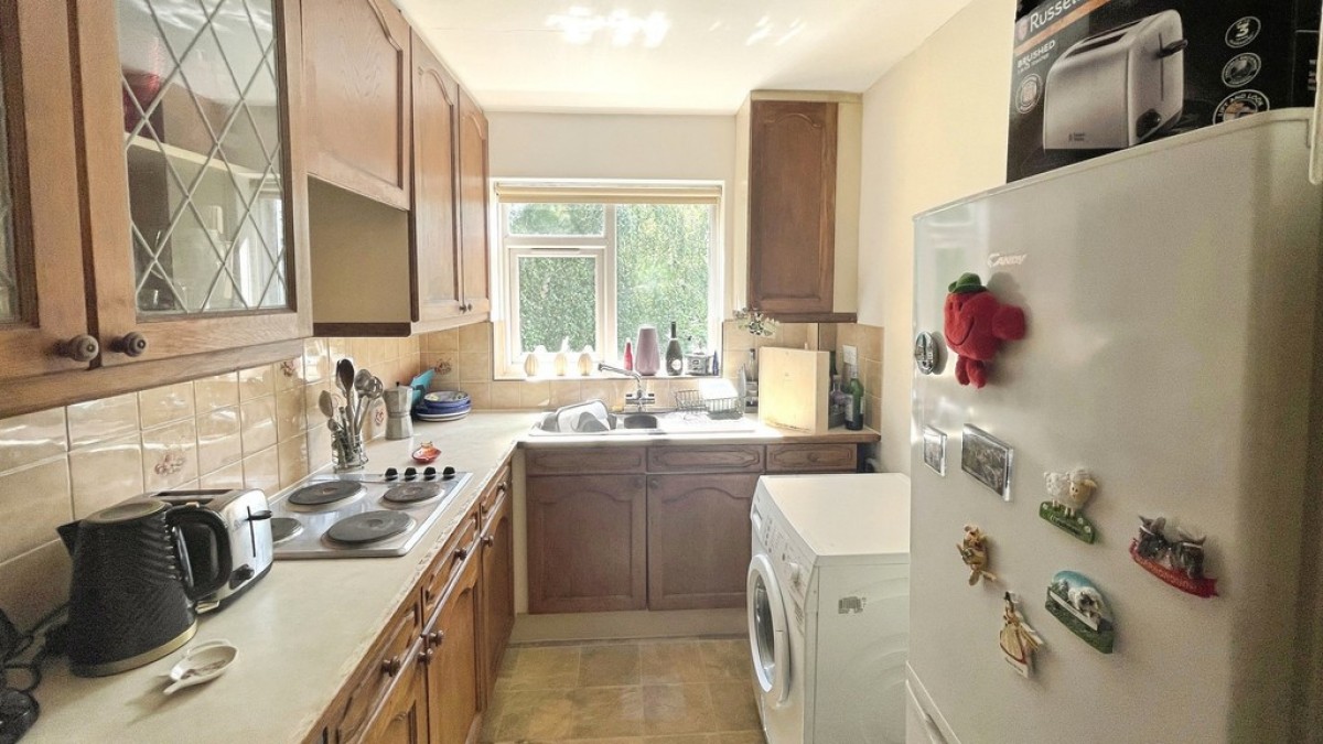 Moorfields Court, Scott Hall Road, Moor Town