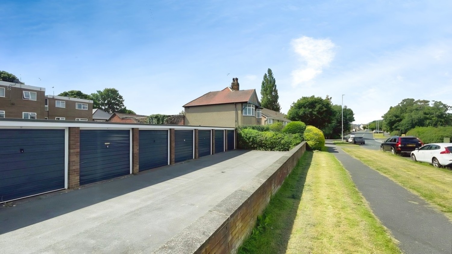 Moorfields Court, Scott Hall Road, Moor Town