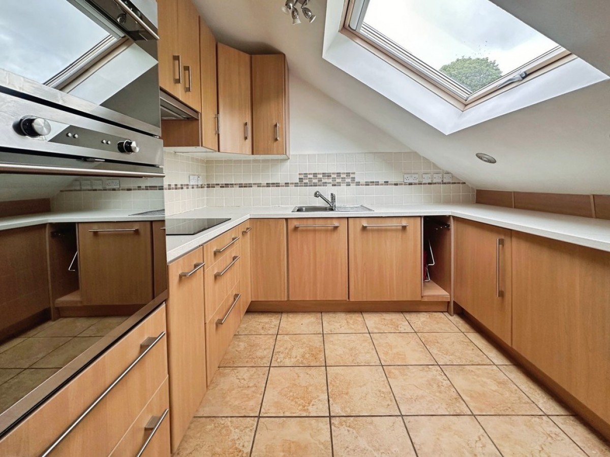 Buckstone Drive, Rawdon, Leeds