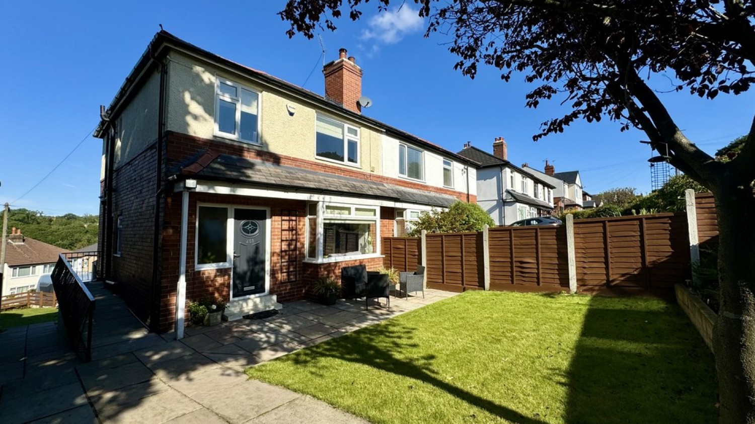 Tinshill Road, Cookridge