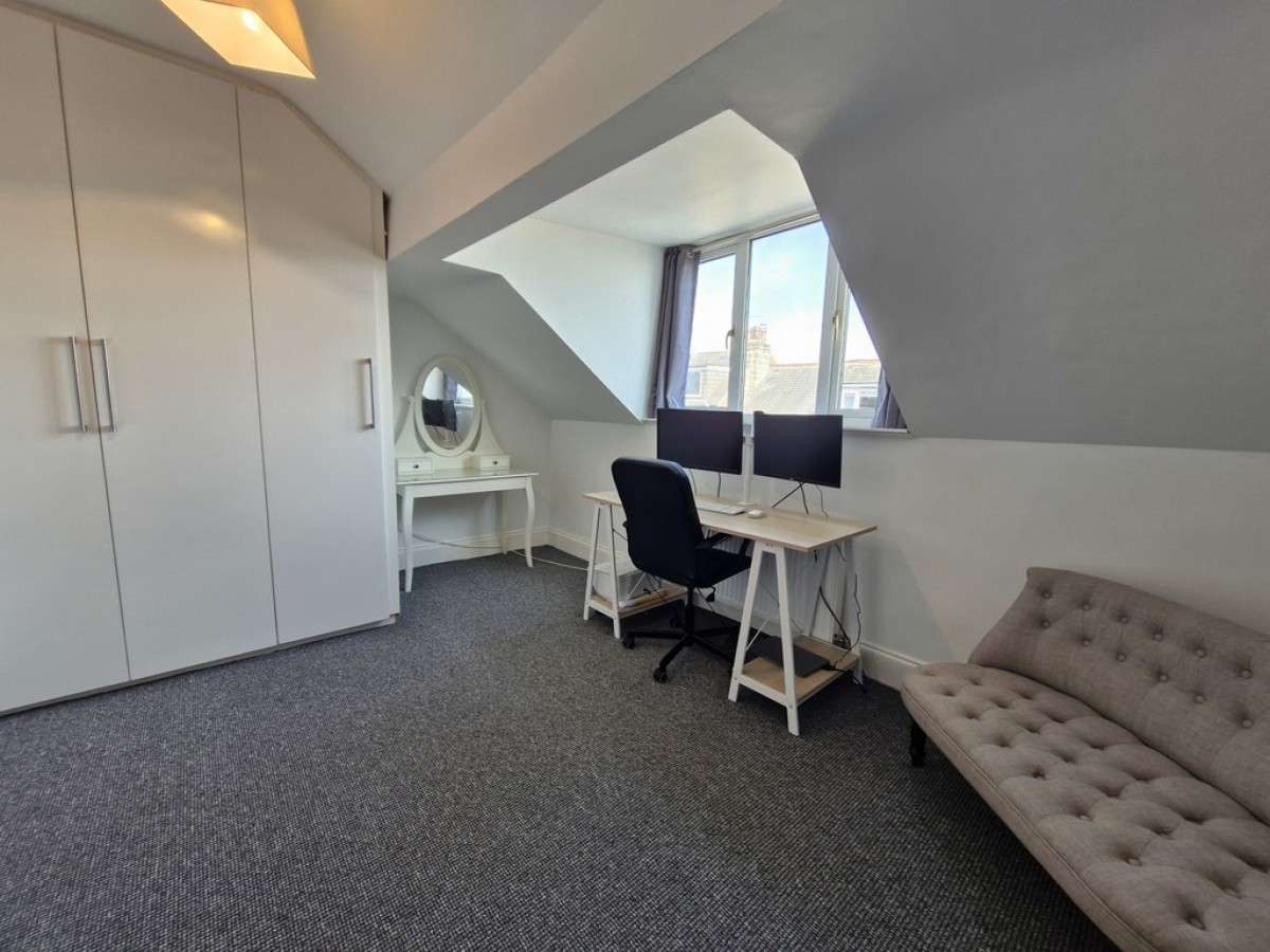 Rose Avenue, Horsforth