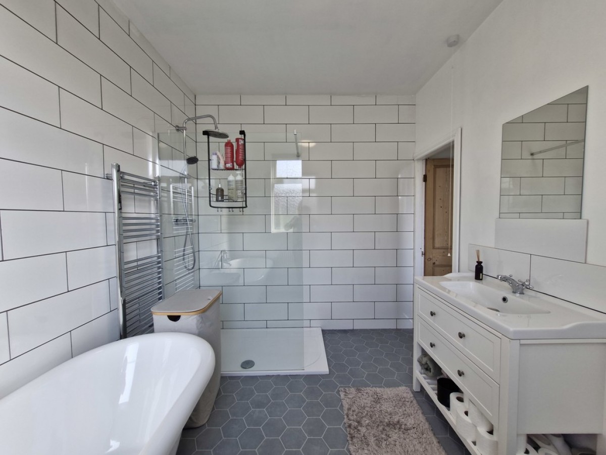 Rose Avenue, Horsforth