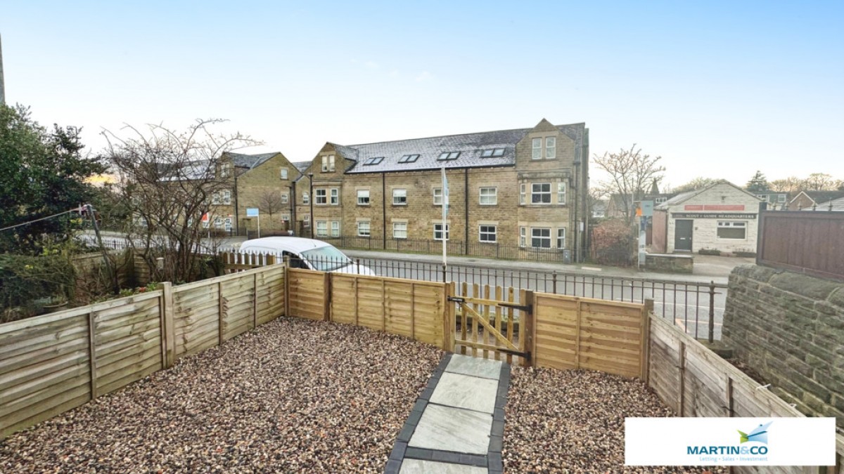 New Road Side, Horsforth