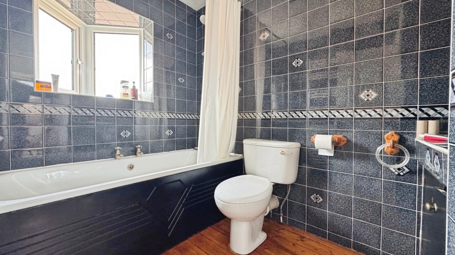 Richmond Close, Bramley, LS13 3HF