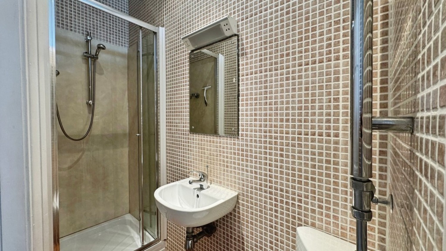 Clarke Street, Calverley, LS28 5NH