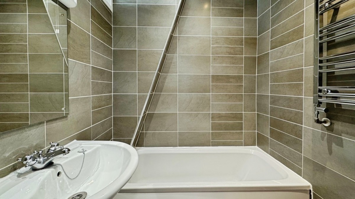 Clarke Street, Calverley, LS28 5NH