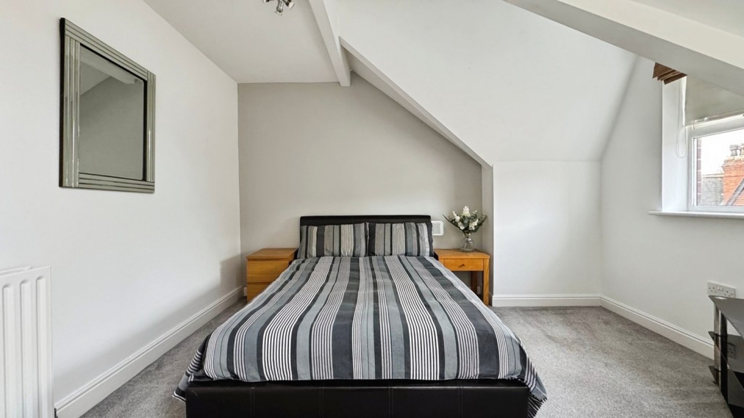 Winston Gardens, Headingley, LS6 3LA