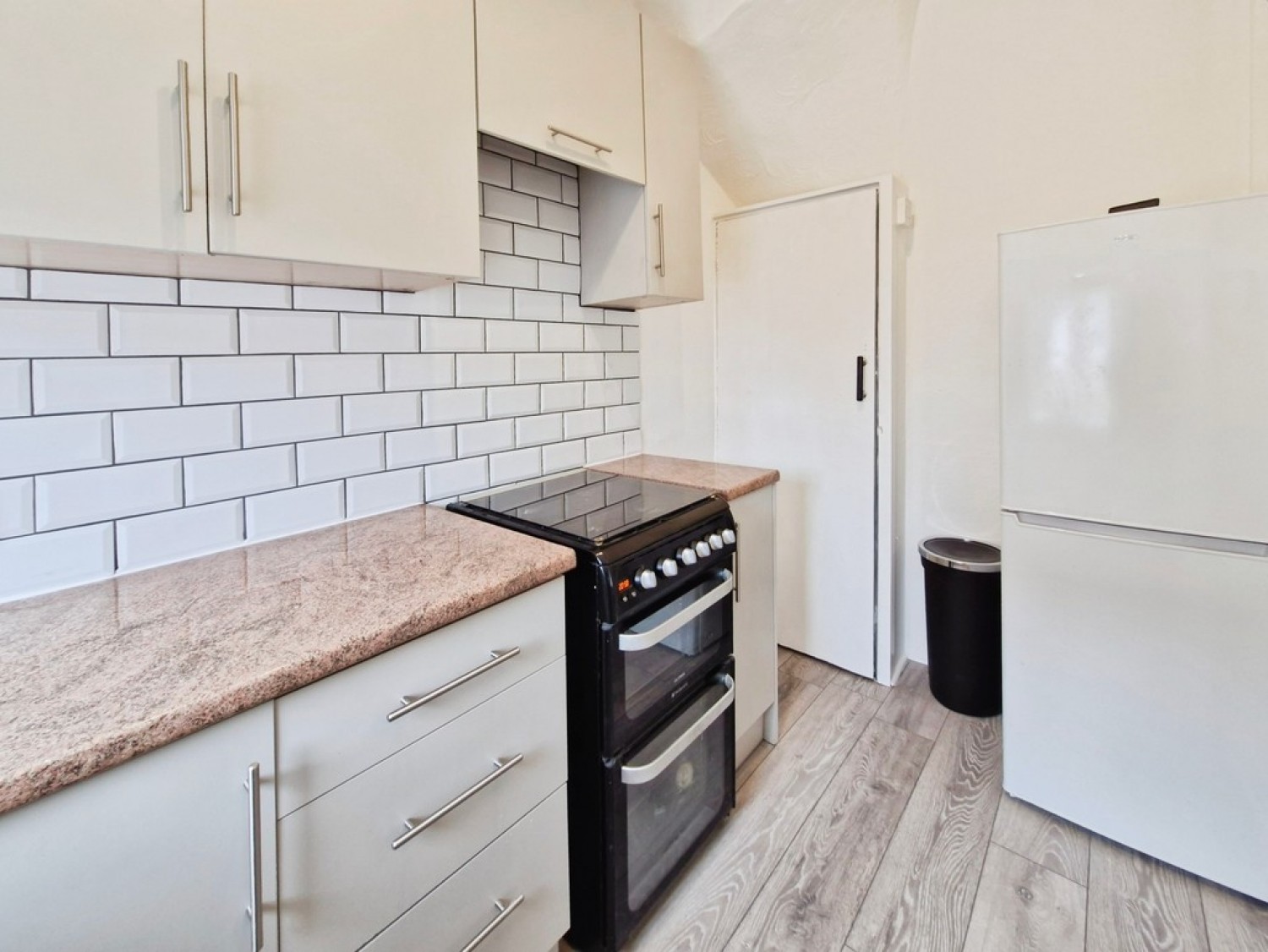 2 bedroom House for Sale Conference Place, Horsforth