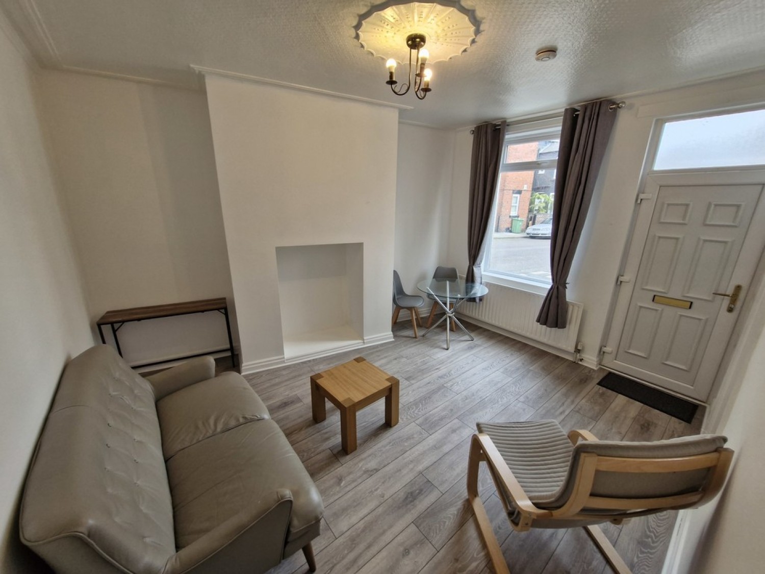 2 bedroom House for Sale Conference Place, Horsforth