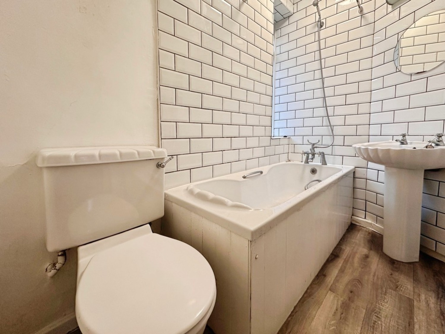 2 bedroom House for Sale Woodbine Terrace, Horsforth, LS18 4NY