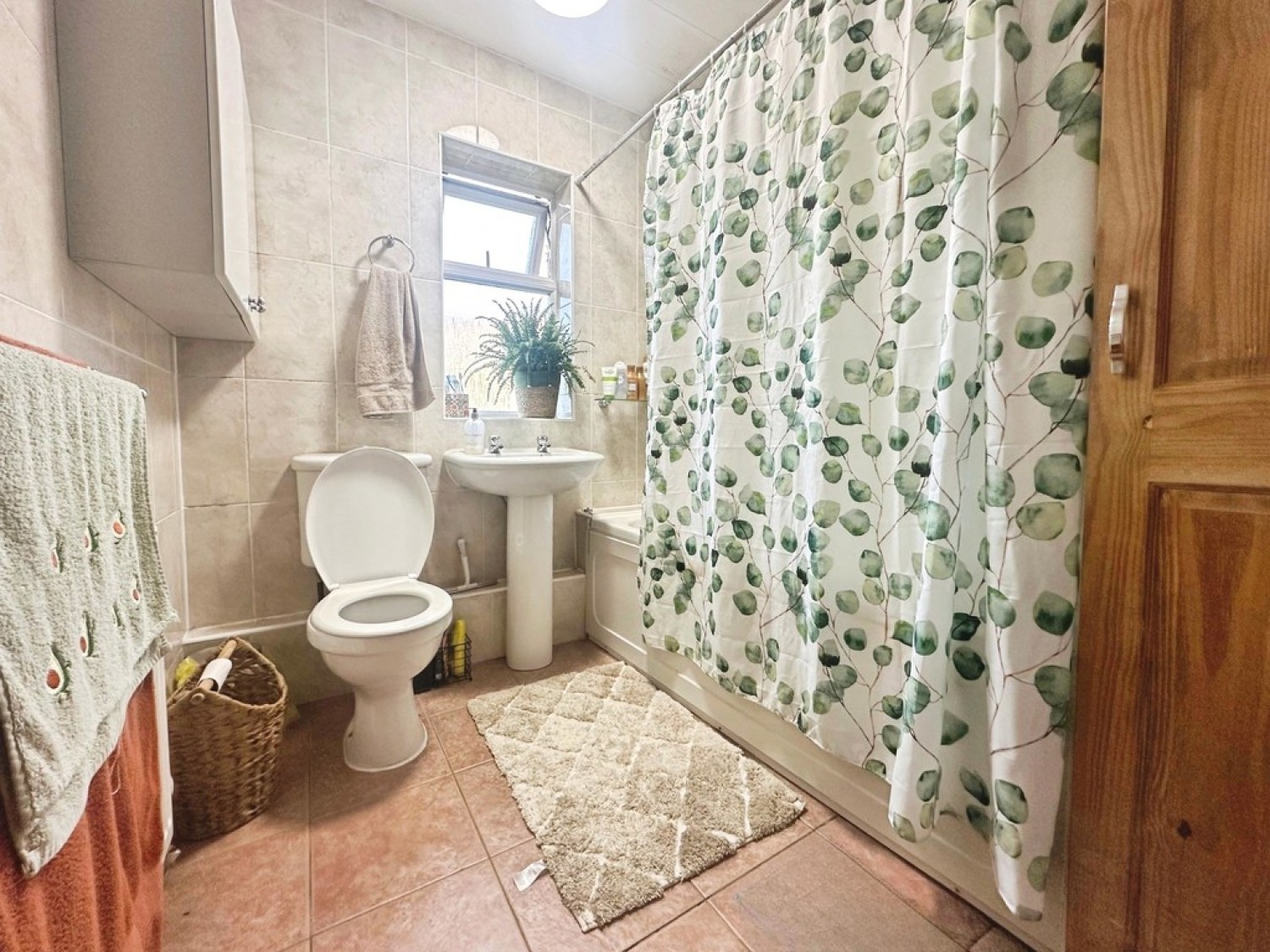 3 bedroom House for Sale Norman View, Kirkstall, LS5 3JJ