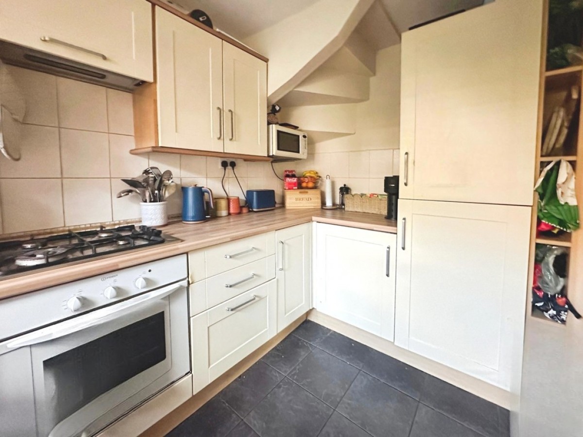 Norman View, Kirkstall, LS5 3JJ