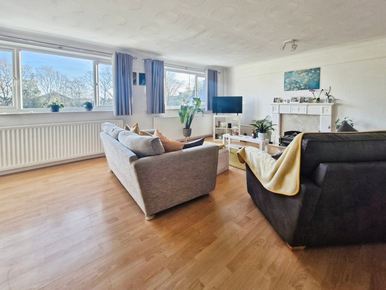 Victoria Avenue, Yeadon