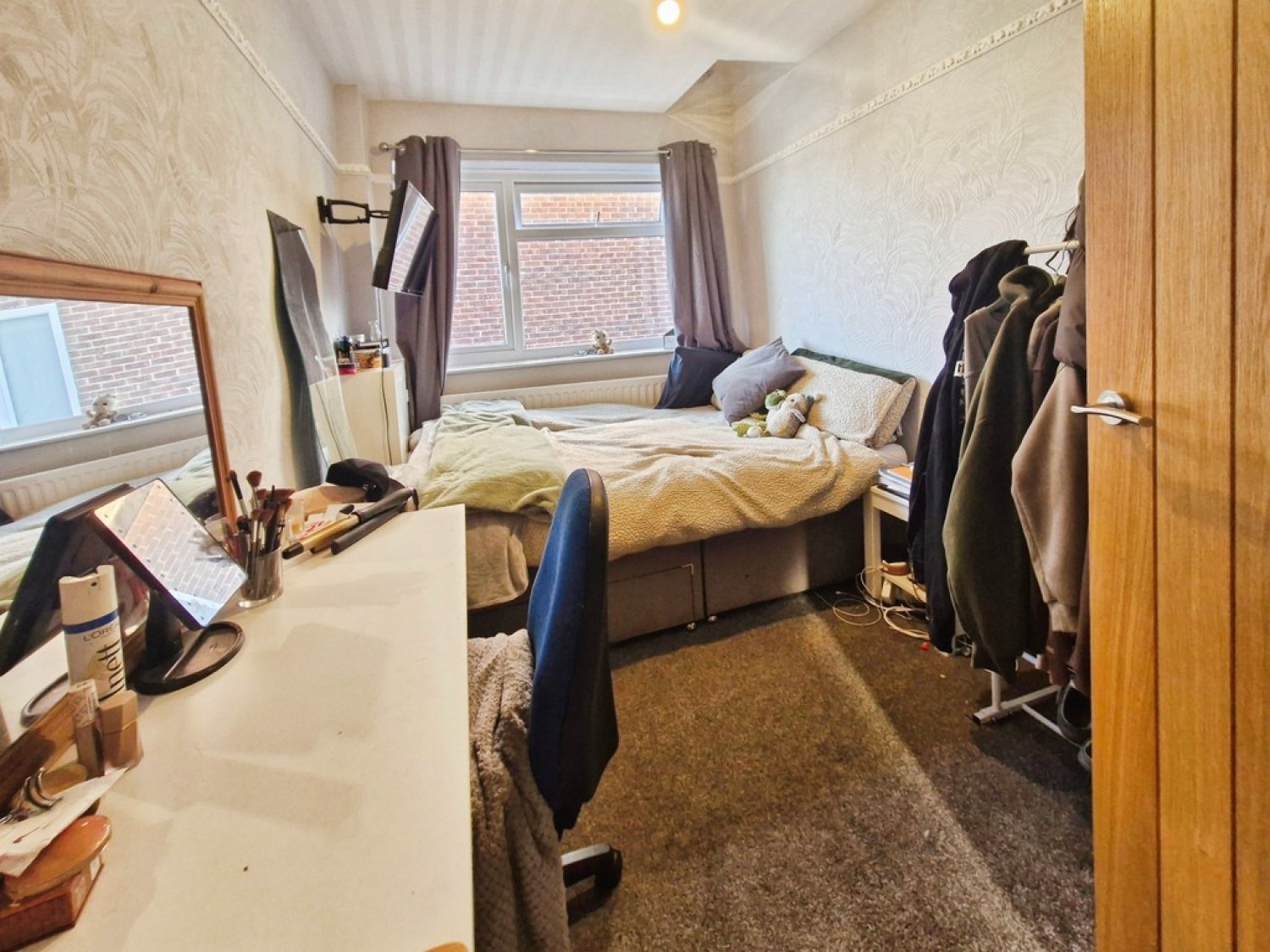 Victoria Avenue, Yeadon