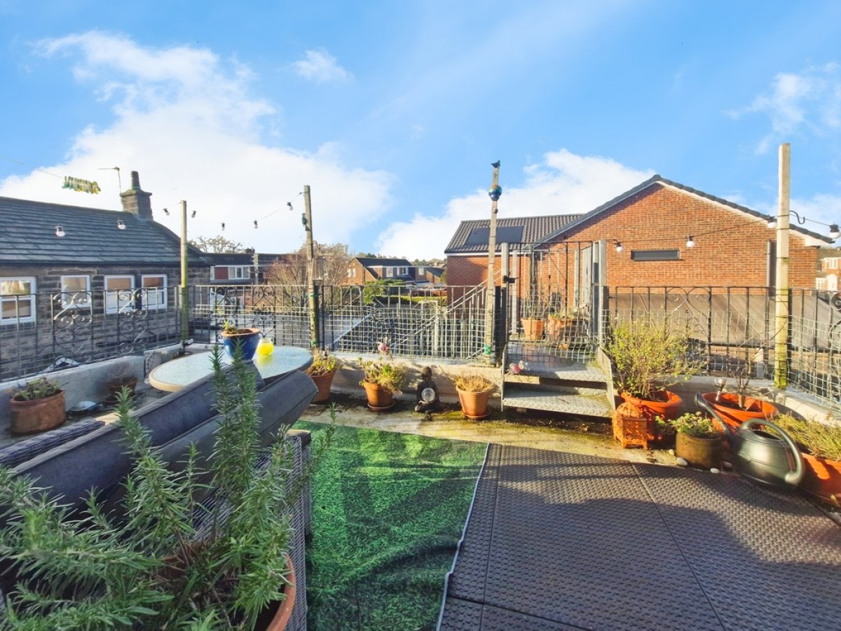 Victoria Avenue, Yeadon