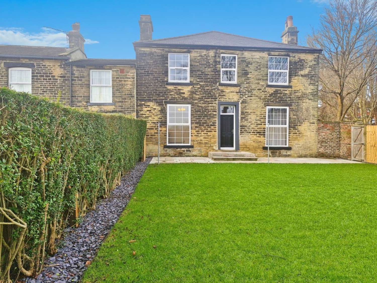 3 bedroom House in Bath Lane, Bramley