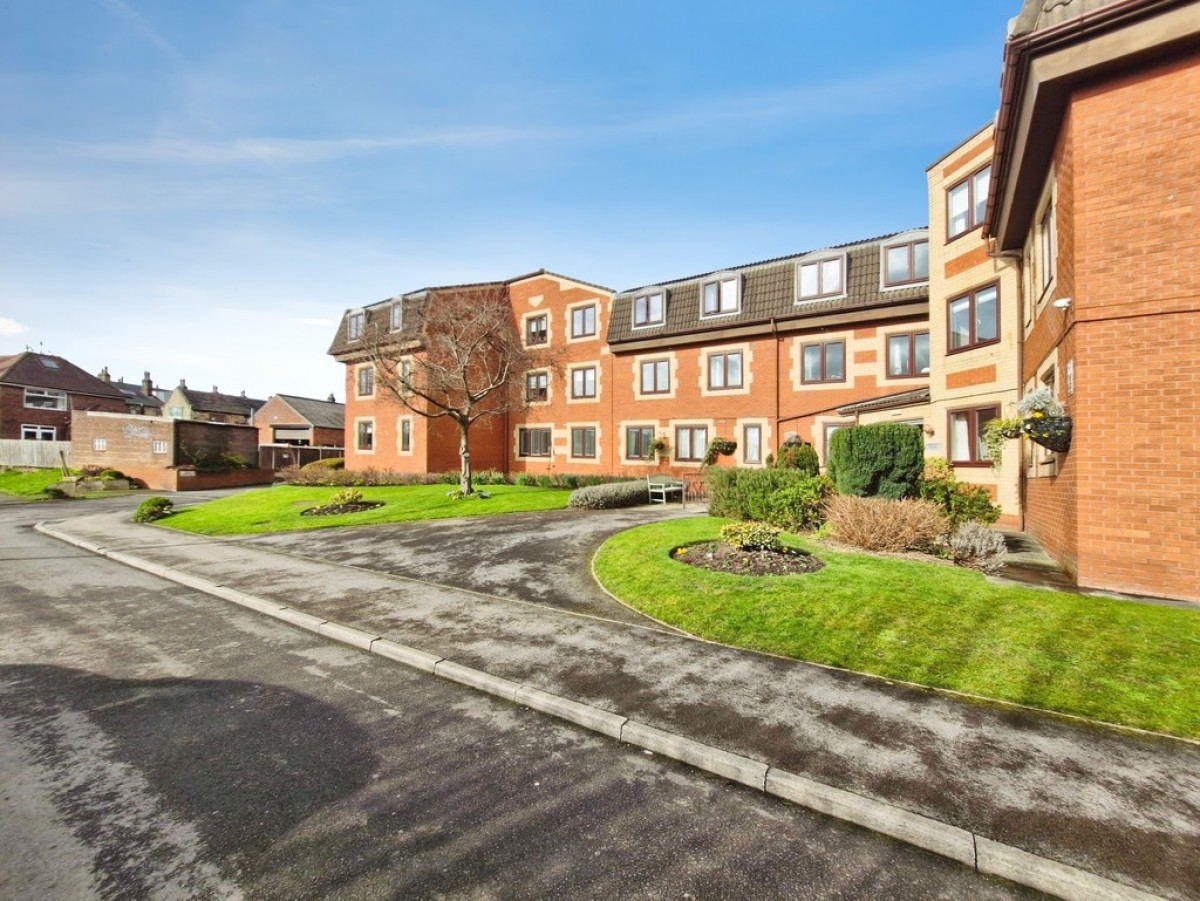 Regent Crescent, Horsforth