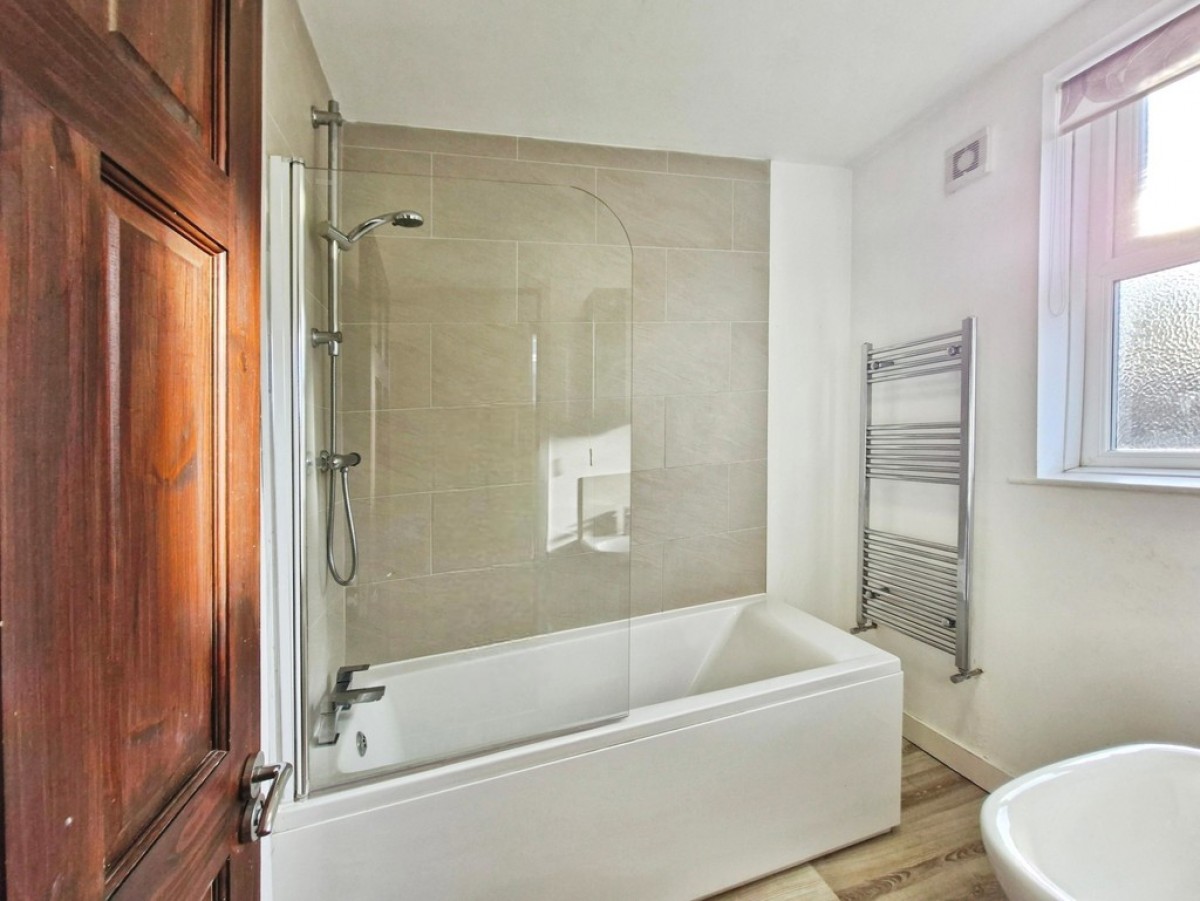 Cragside Grove, Kirkstall