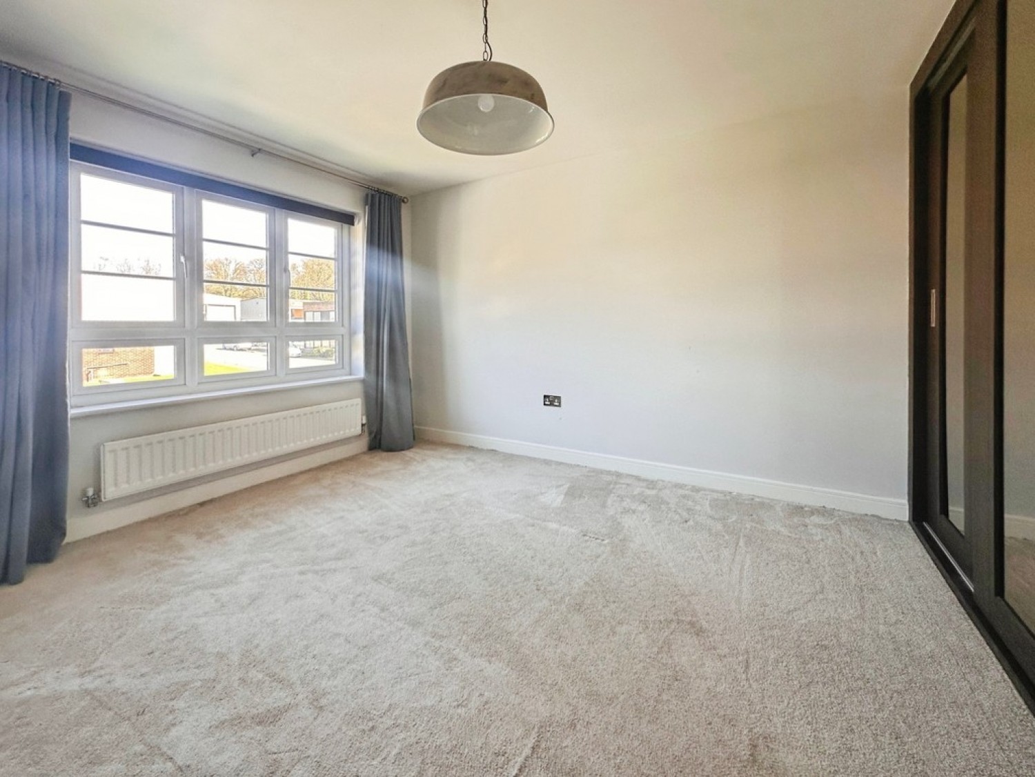 3 bedroom House for Sale Low Hall Road, Horsforth, Leeds