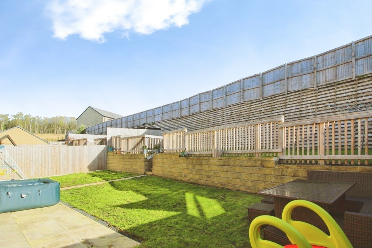 Clayton Wood Road, Lawnswood, Leeds