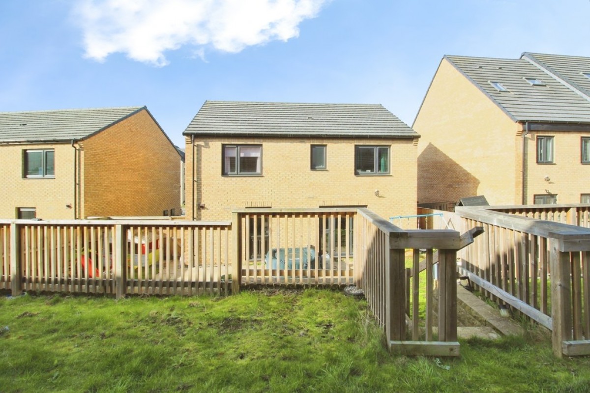 Clayton Wood Road, Lawnswood, Leeds