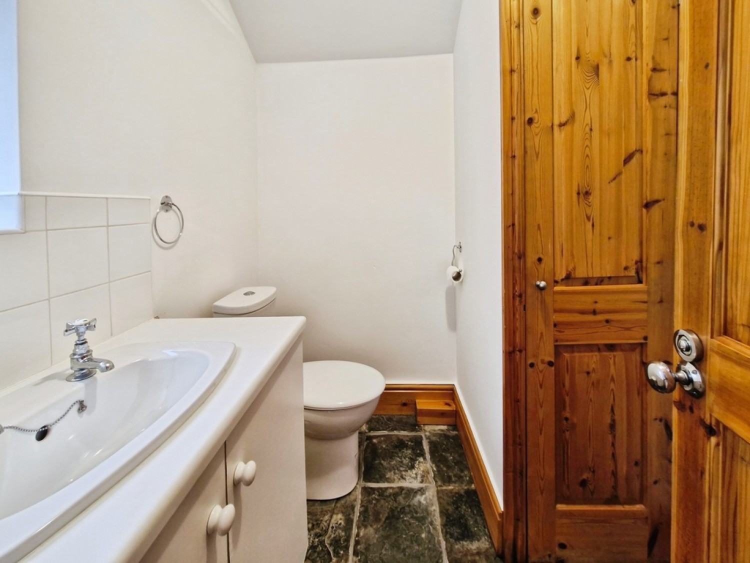 3 bedroom House for Sale Broadgate Walk, Horsforth, Leeds
