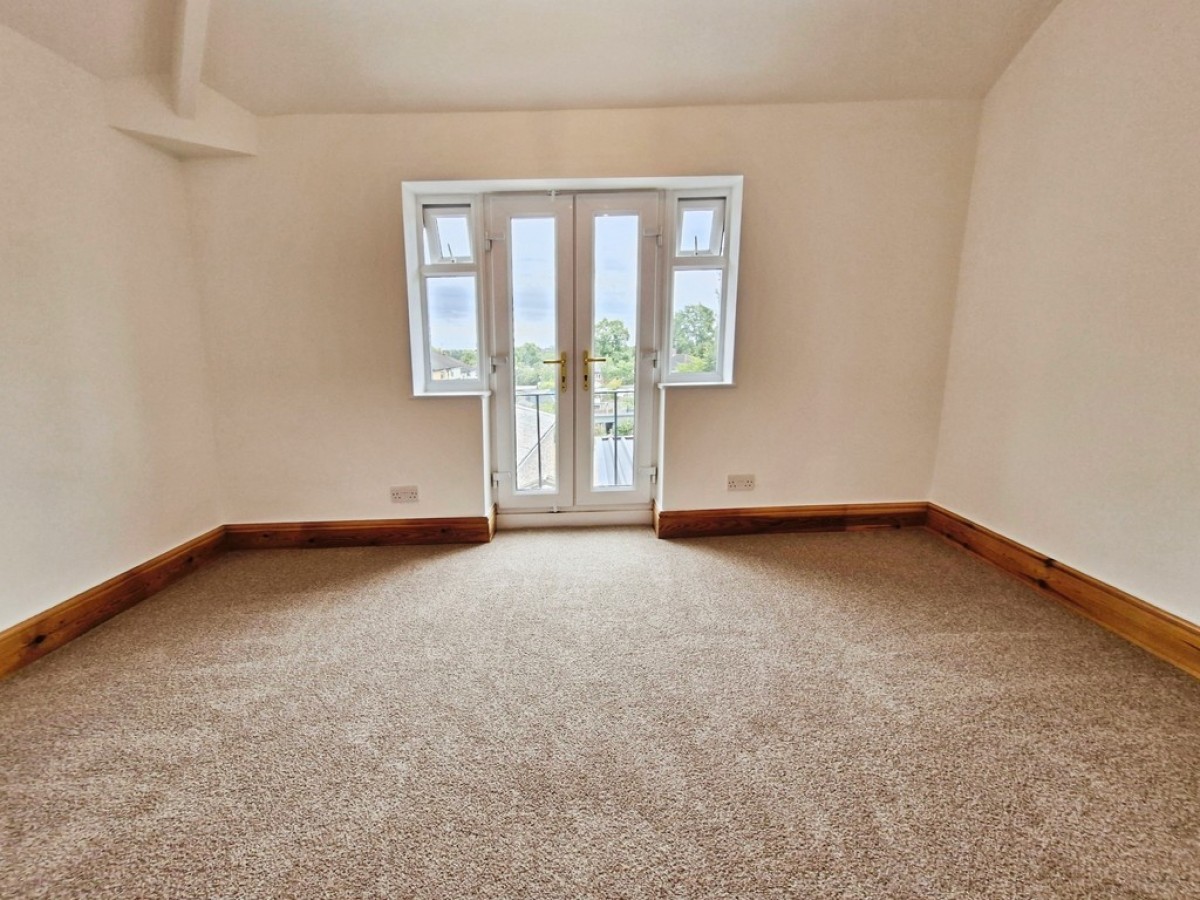 Broadgate Walk, Horsforth, Leeds