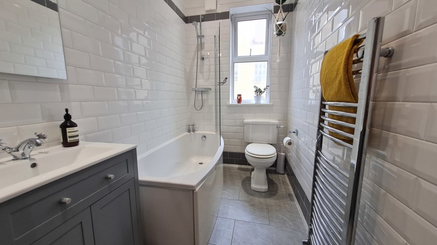 2 bedroom House for Sale Bryan Street, Farsley