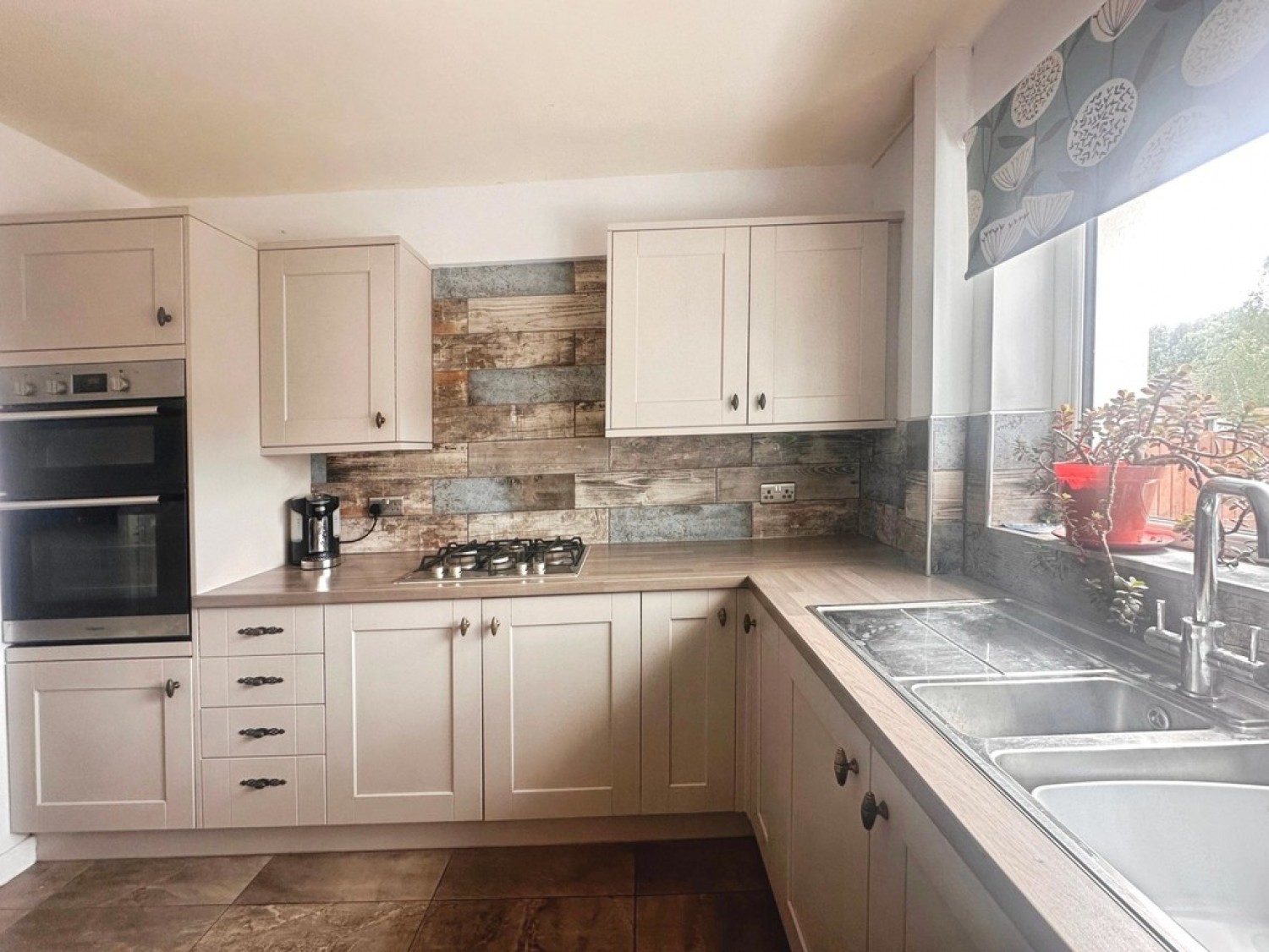 3 bedroom House for Auction Silk Mill Drive, Horsforth