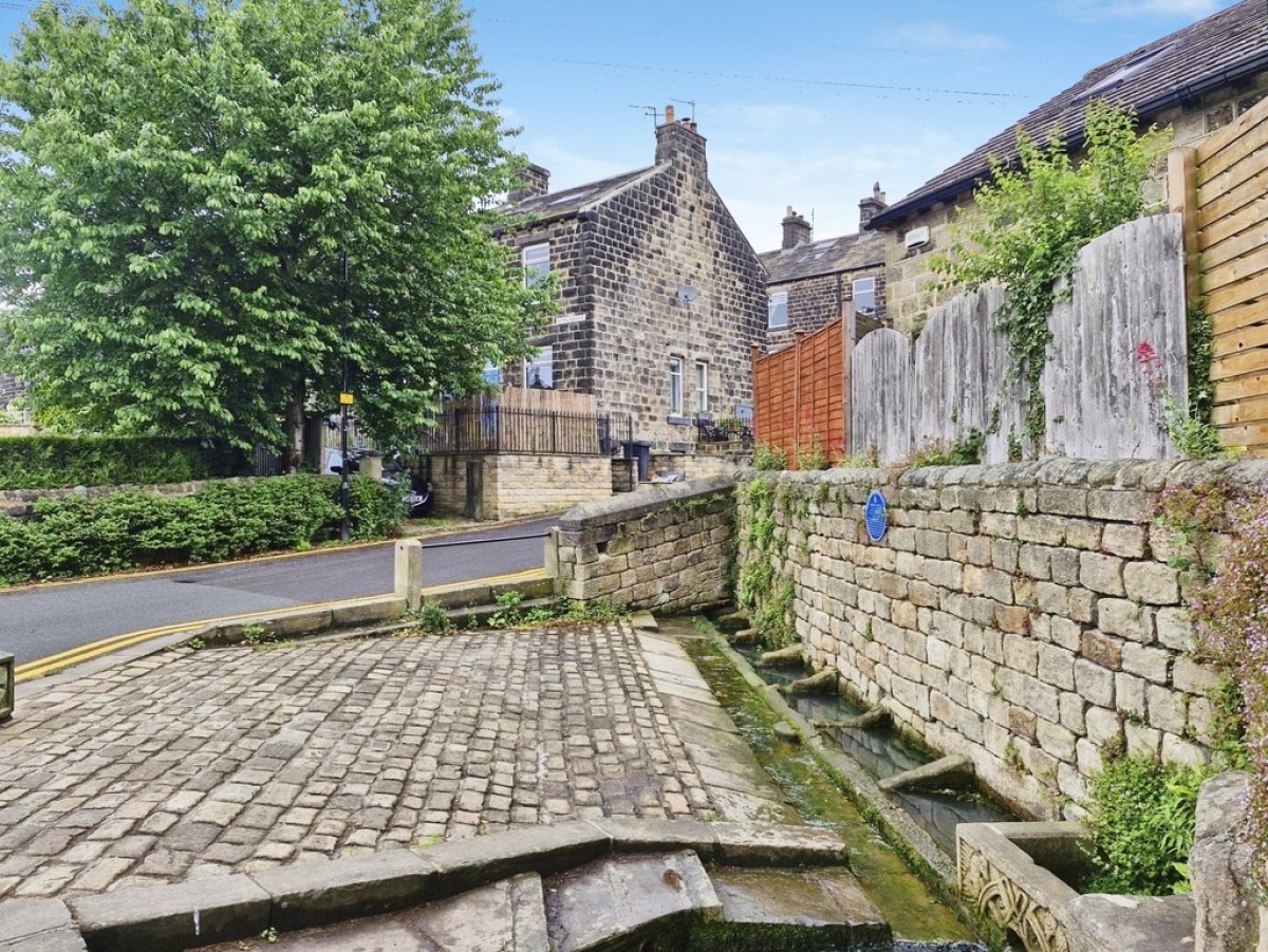 Butts Terrace, Guiseley