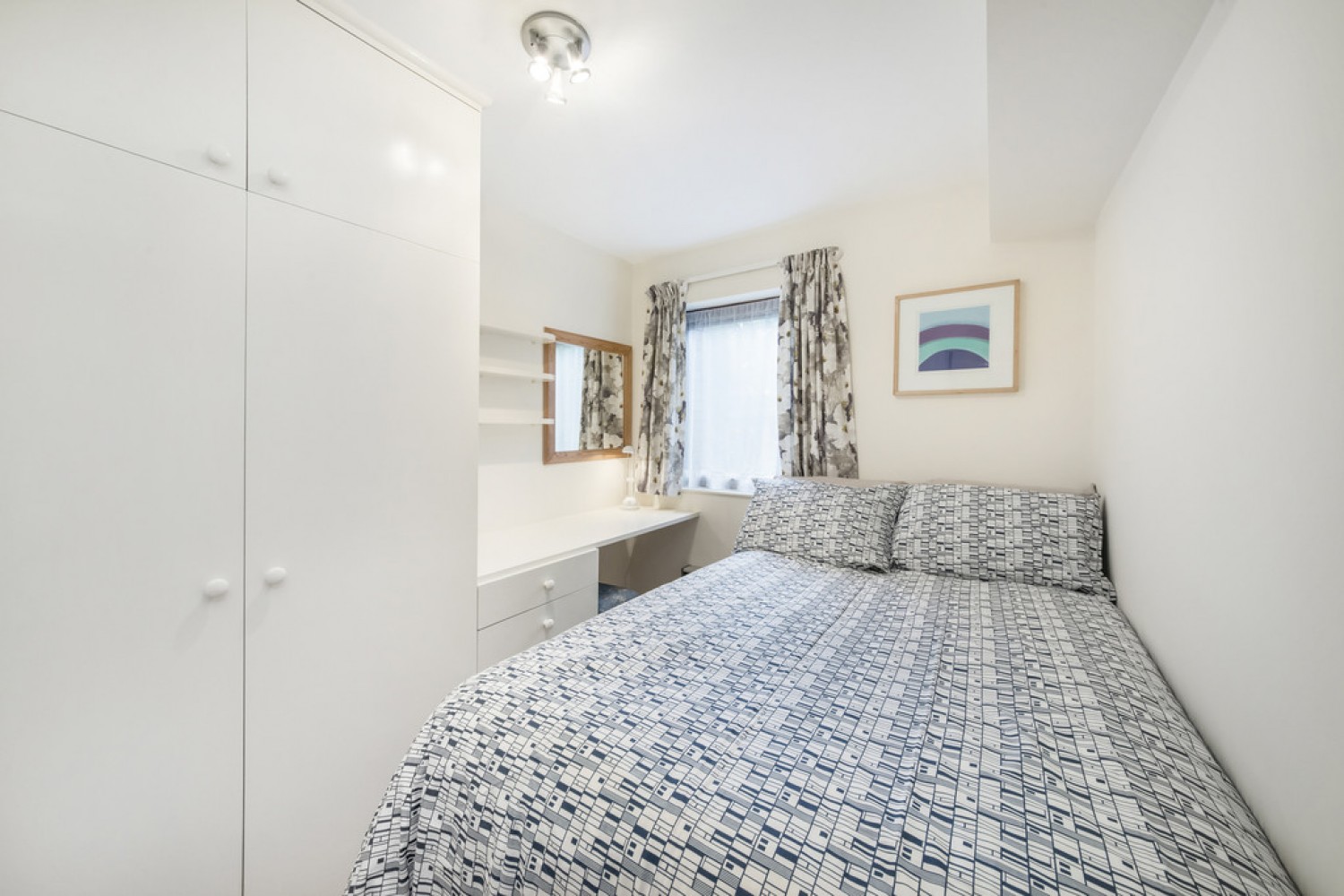 2 bedroom Flat for Letting Fulmead Street, Fulham