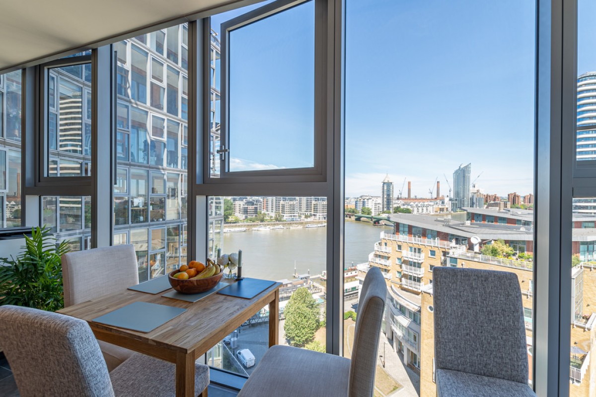Falcon Wharf, Battersea