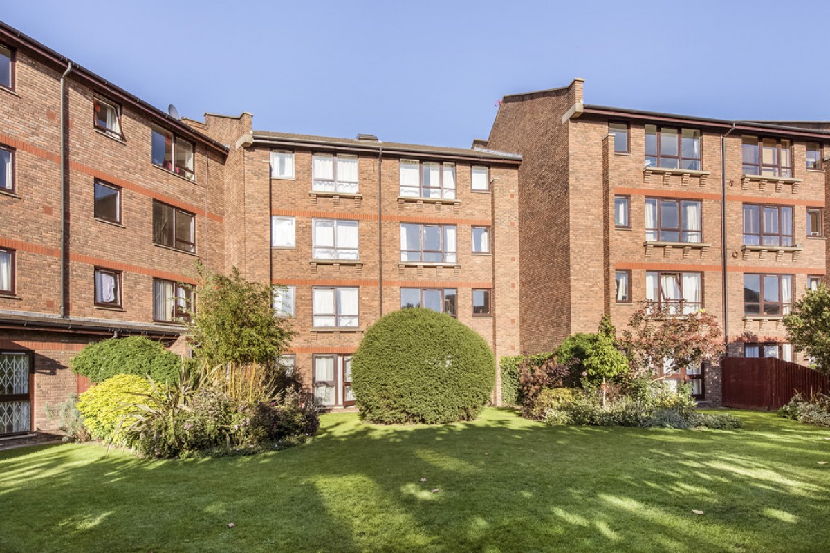 Fulmead Street, Fulham