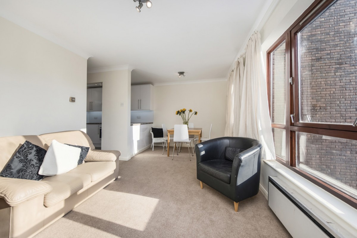 Fulmead Street, Fulham