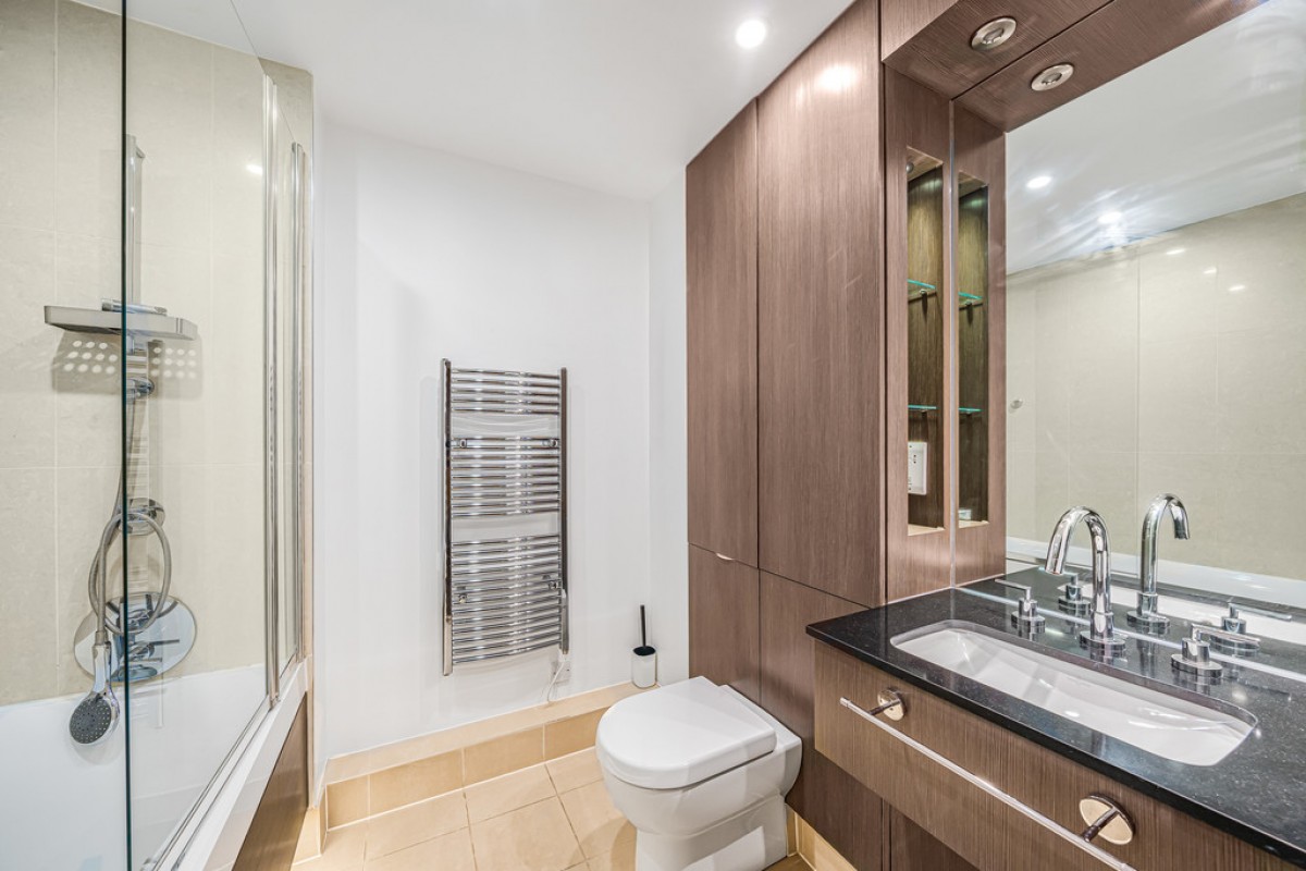 Ensign House, Battersea Reach