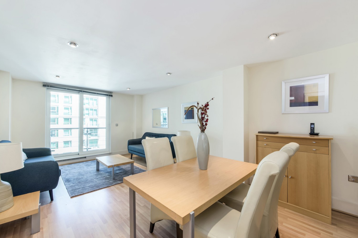 2 bedroom Flat for Letting St George Wharf, Vauxhall