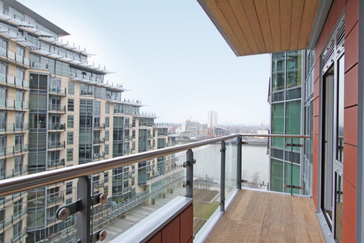 Flotilla House, Battersea Reach