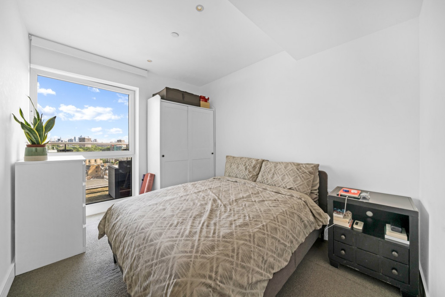 2 bedroom Flat for Letting Flotilla House, Battersea Reach