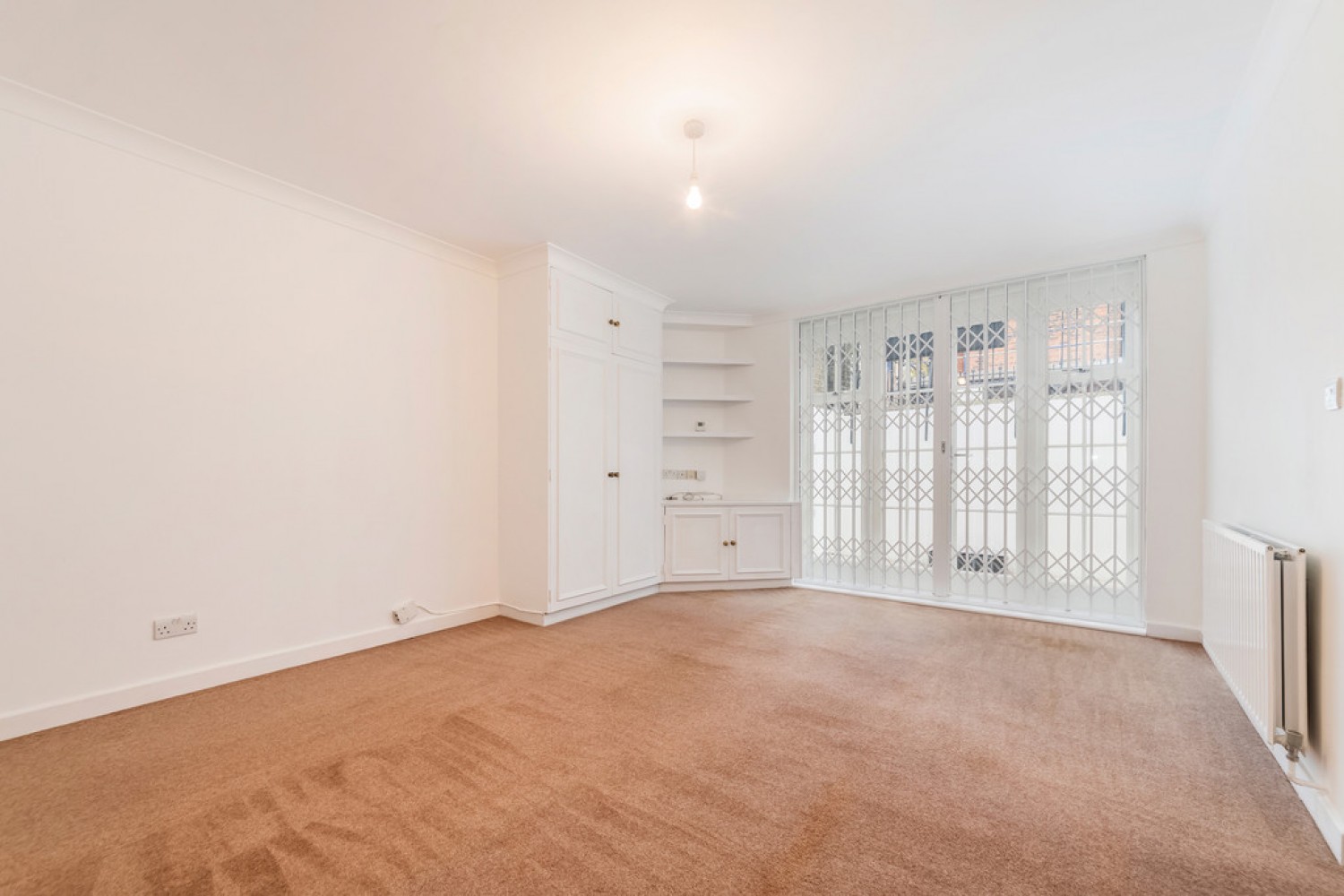 0 bedroom Flat in Park Walk, Chelsea