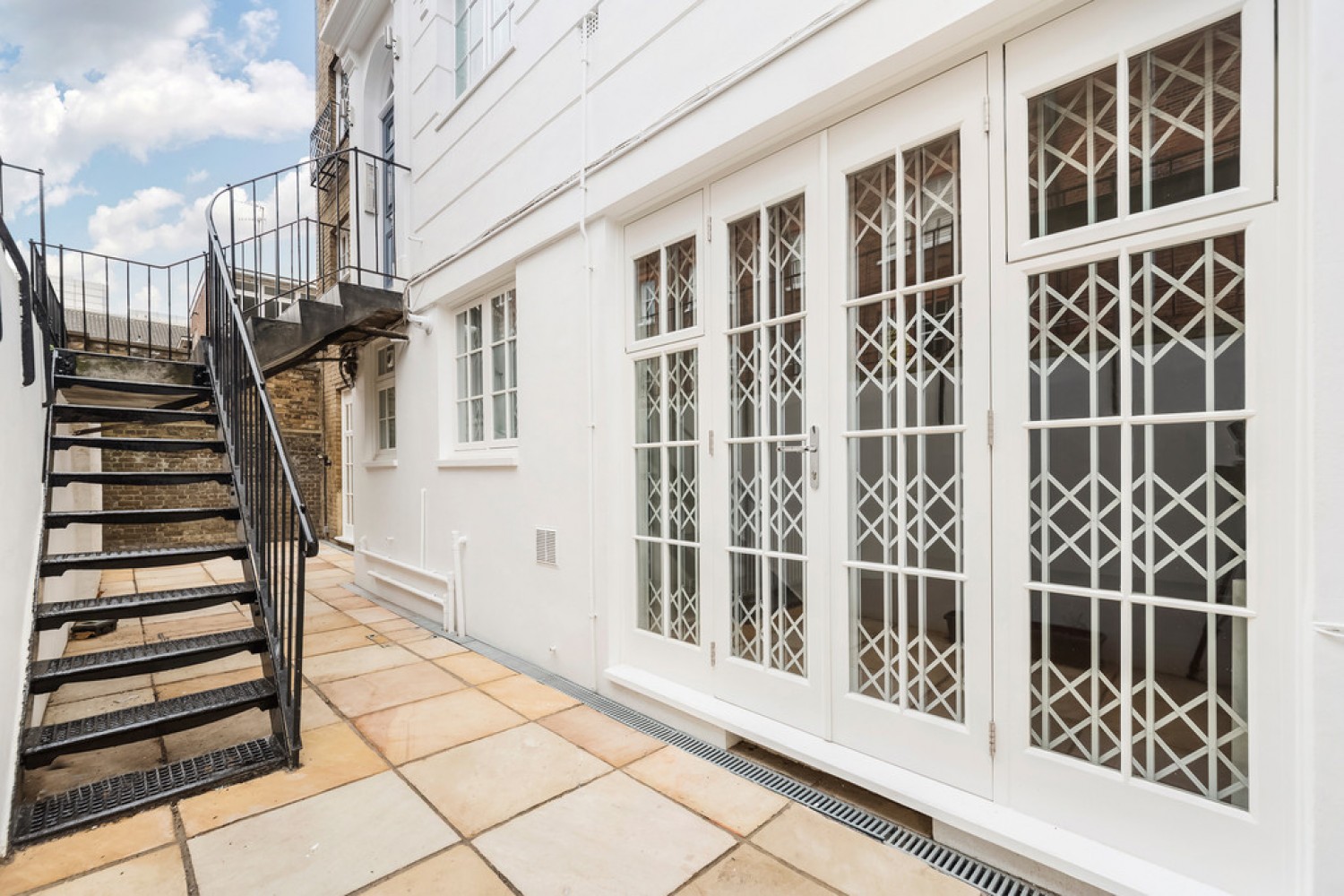 0 bedroom Flat in Park Walk, Chelsea