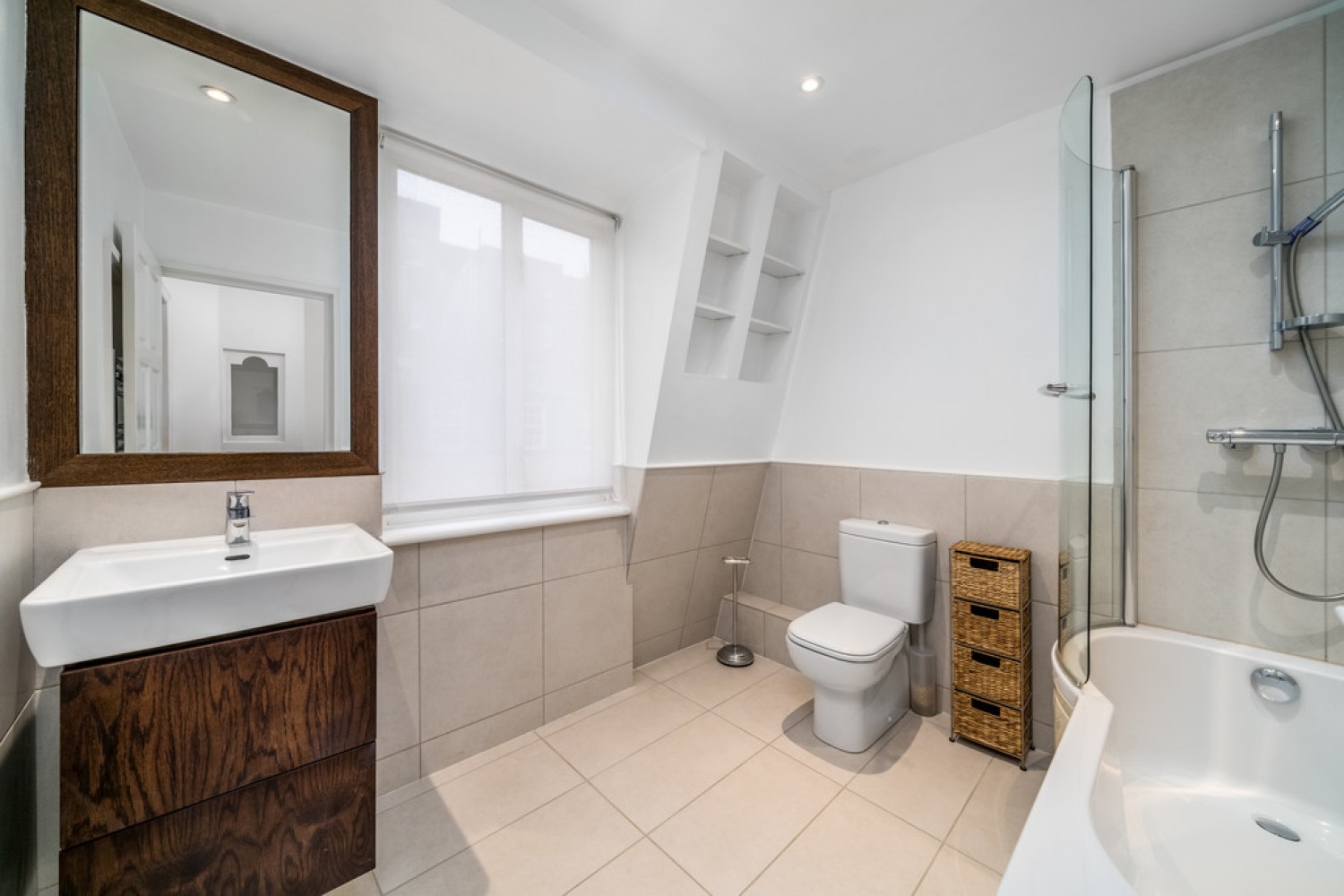2 bedroom House for Letting Coleherne Mews, Chelsea