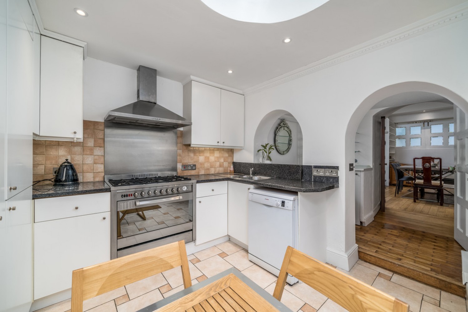 2 bedroom House for Letting Coleherne Mews, Chelsea