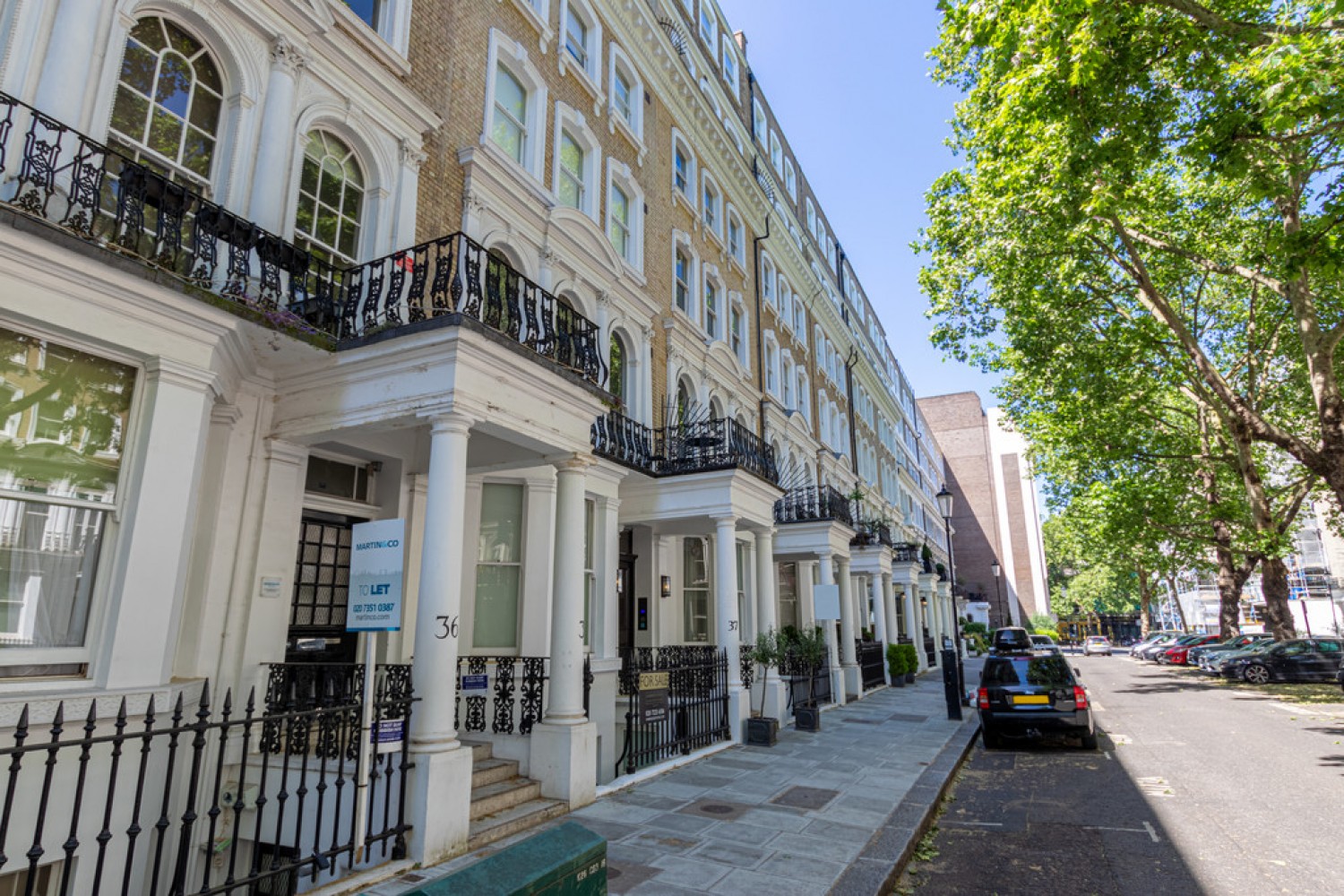 0 bedroom Flat in Beaufort Gardens, Knightsbridge
