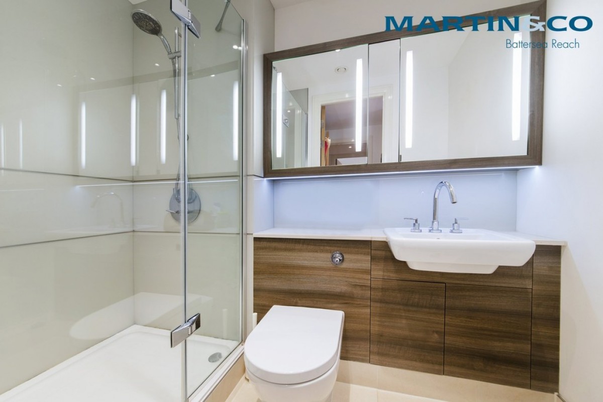 Spinnaker House, Battersea Reach